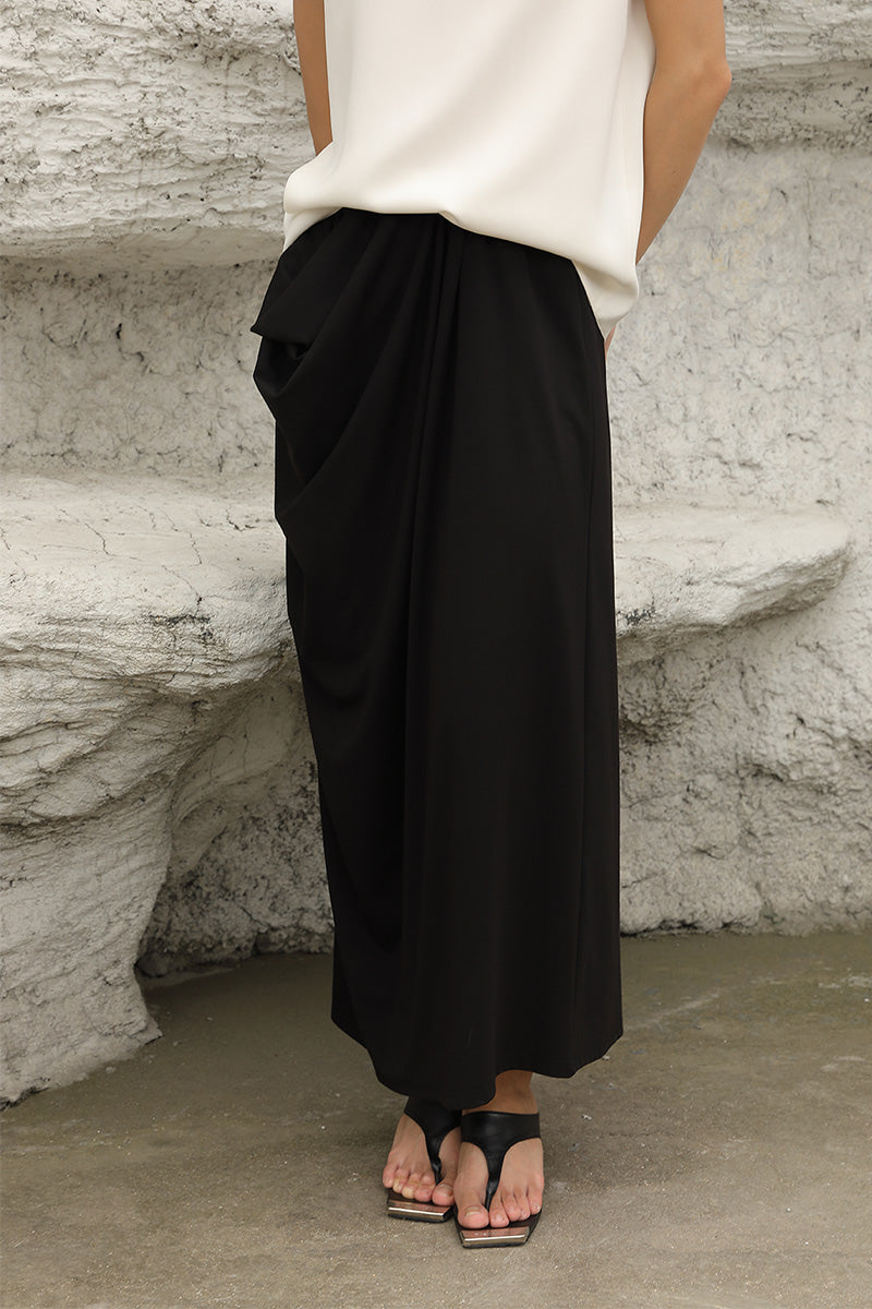 Asymmetrical Pleated Skirt | Black