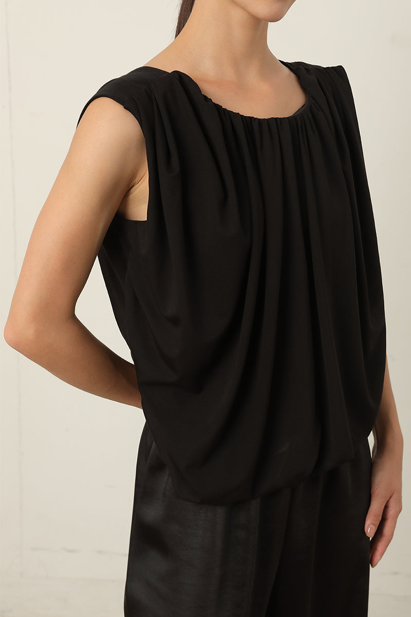 Backless Pleated Top | Black