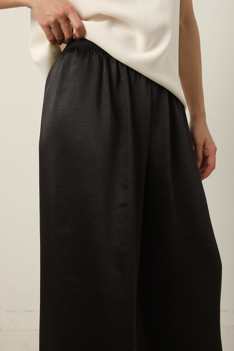 Draped Wide Trousers | Black