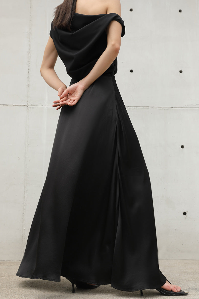 Shiny Maxi Skirt | Black