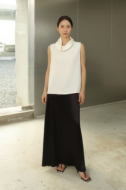 Turtleneck Sleeveless Top | Ivory