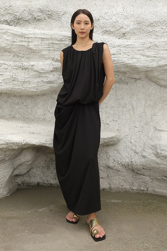 Asymmetrical Pleated Skirt | Black