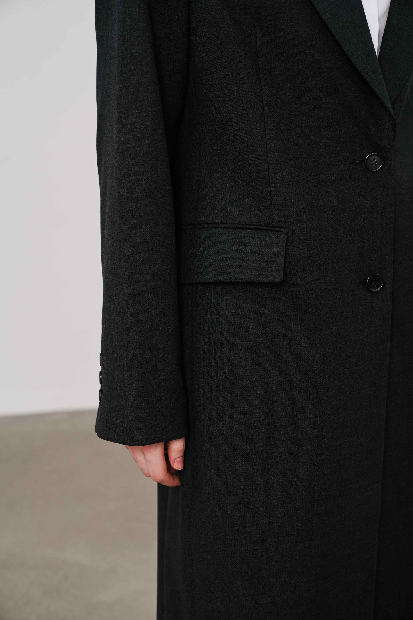 Single Breasted Long Coat | Black
