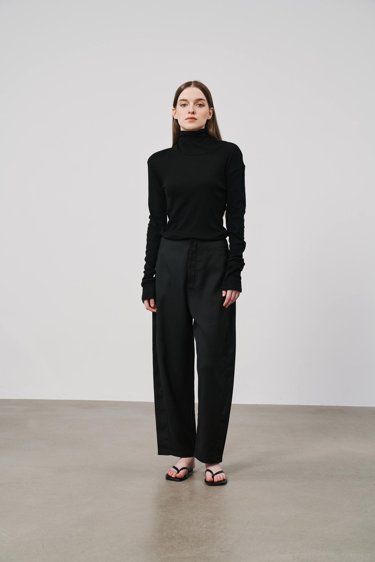 Wide Cropped Trousers | Black